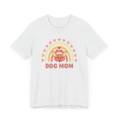 Camiseta con diseño de arco iris y corazones para mamá de perro