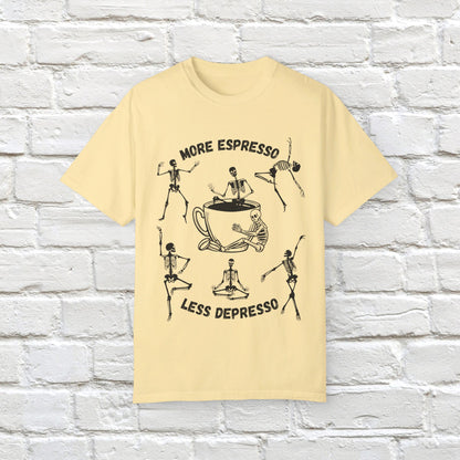 T-shirt squelette « Plus d'espresso, moins de depresso »