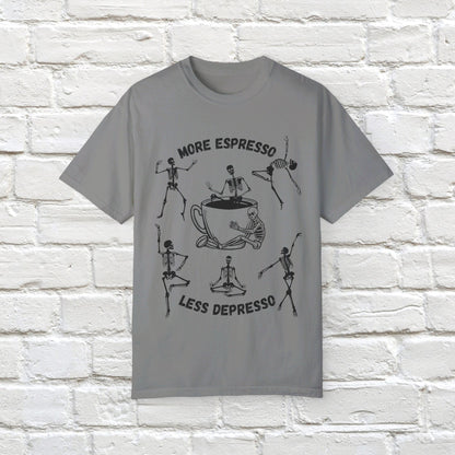 T-shirt squelette « Plus d'espresso, moins de depresso »