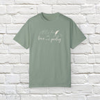 "All's fair in love and poetry" Unisex Comfort T-shirt