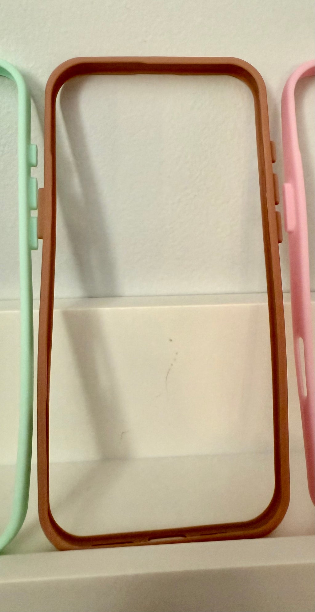 Bordures de coque de téléphone de couleur interchangeable