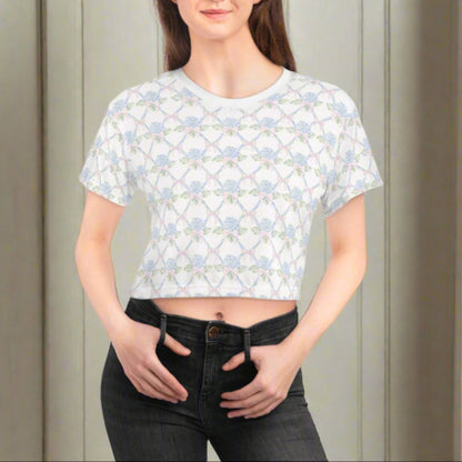 Lattice Coquette Bloom Crop Tee