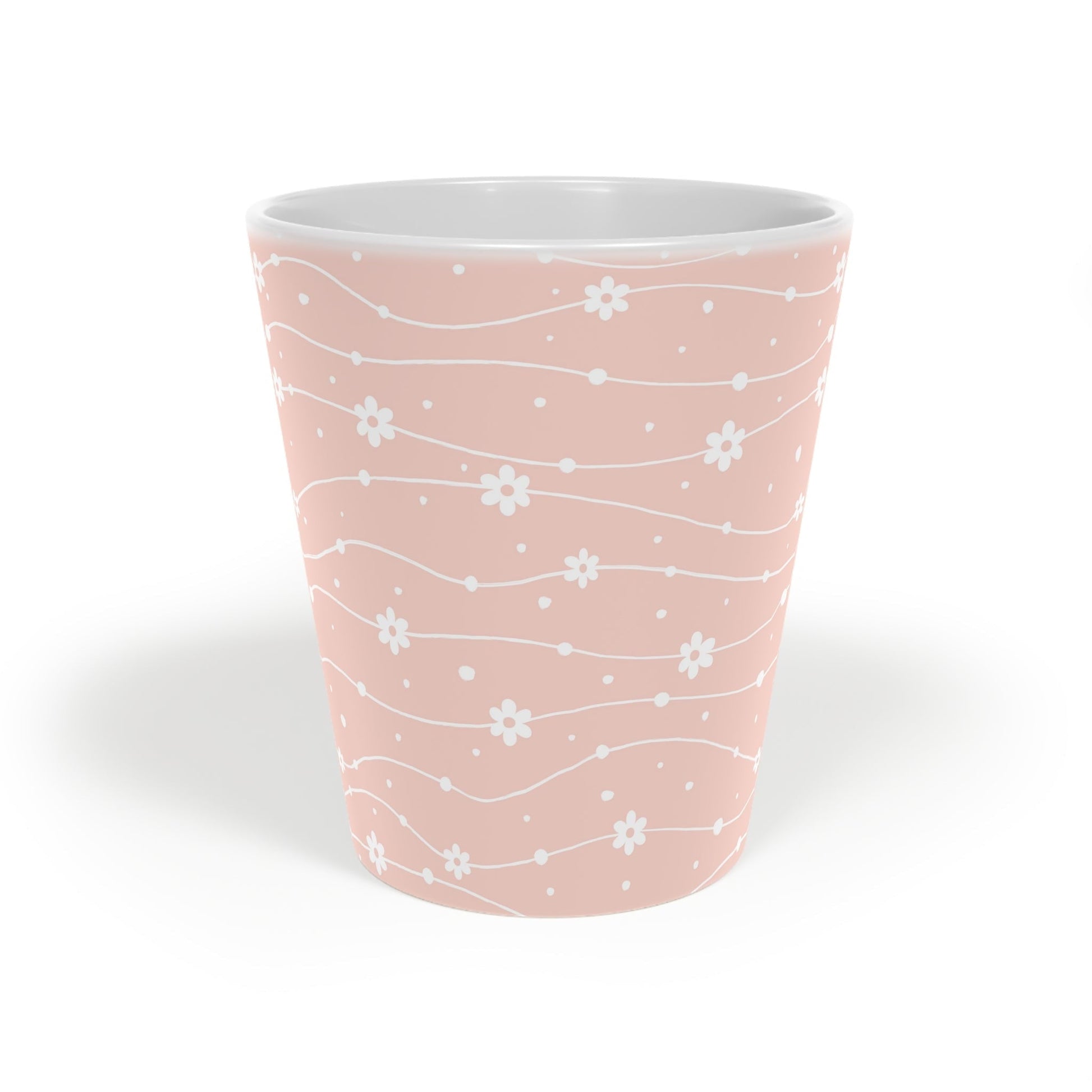 Wavy Daisy Latte Mug